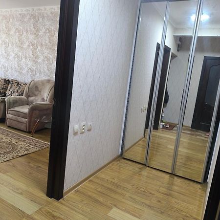 Apartment In 7 Mikrorayon อัคเทา ภายนอก รูปภาพ